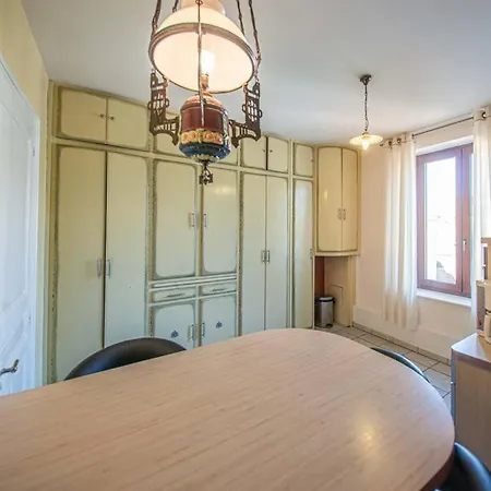 Le Grand Geromois - Spacious - Private Parking Apartment *